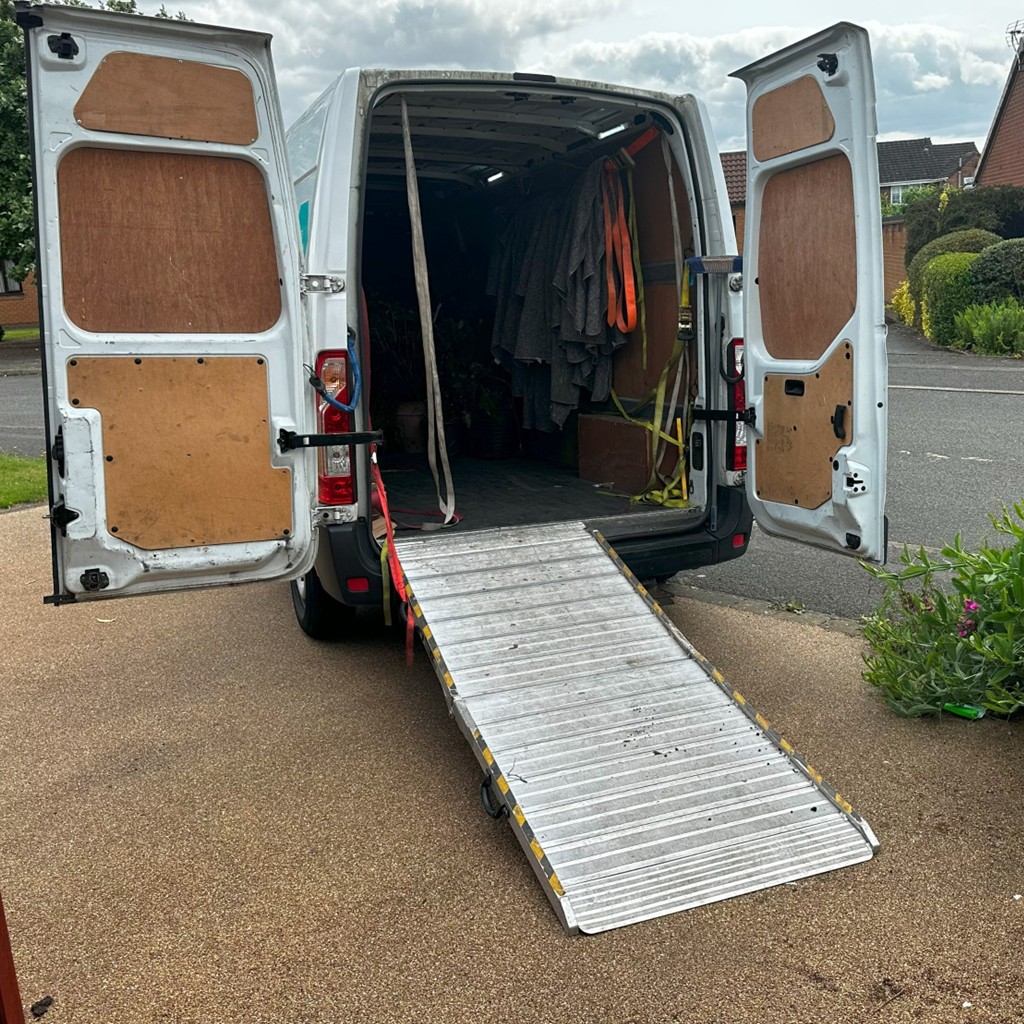 Furniture Deliveries and House Removal Services